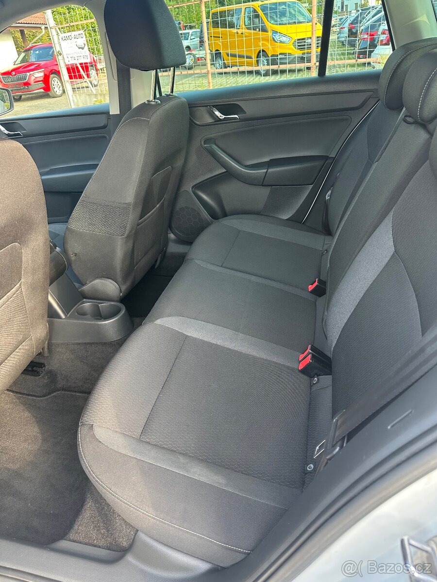 Škoda Rapid 1.2 Tsi 77 kw, style -1 majitel xenony - 11