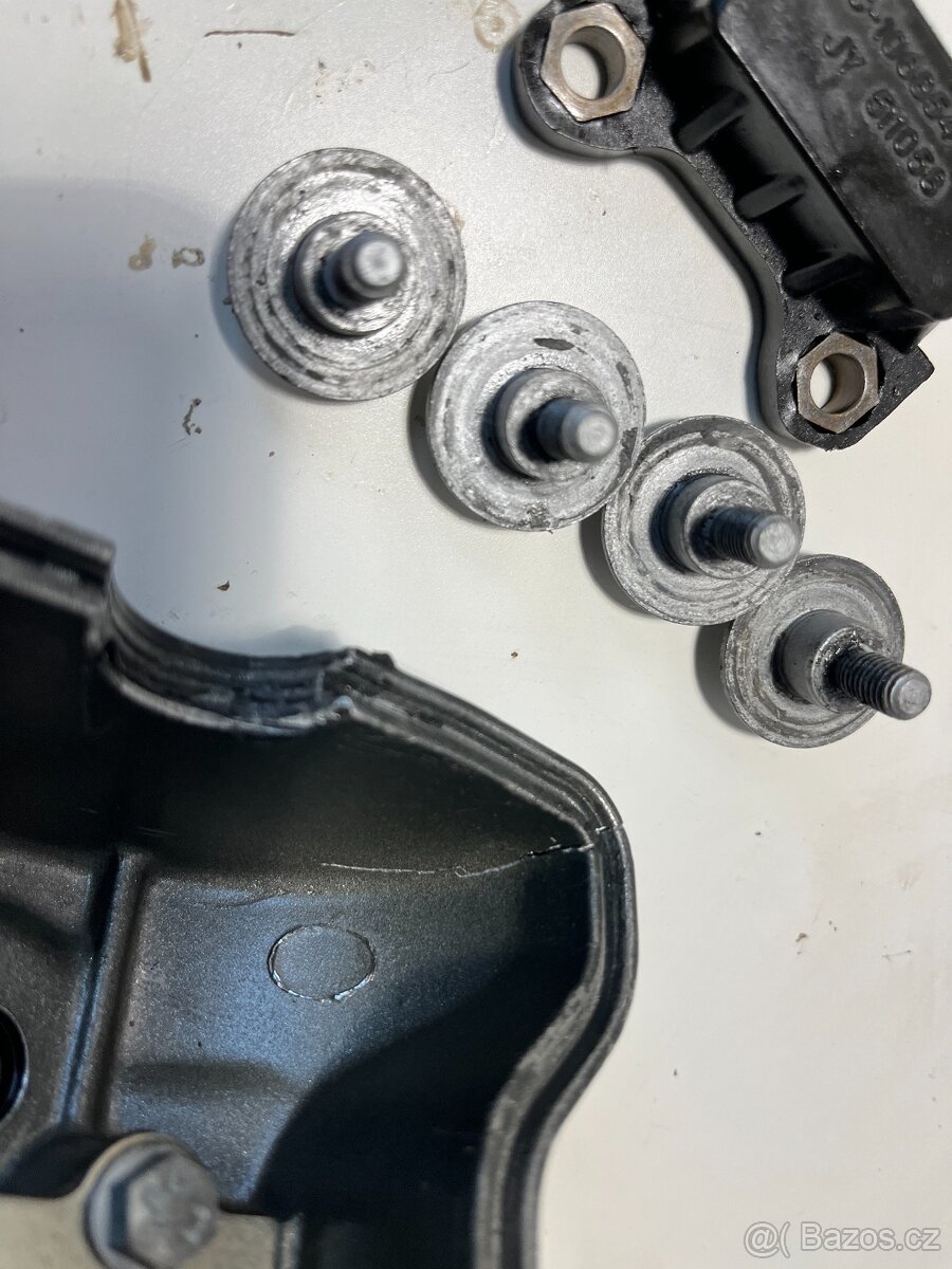 KTM DUKE 390 2014 - díly - 11