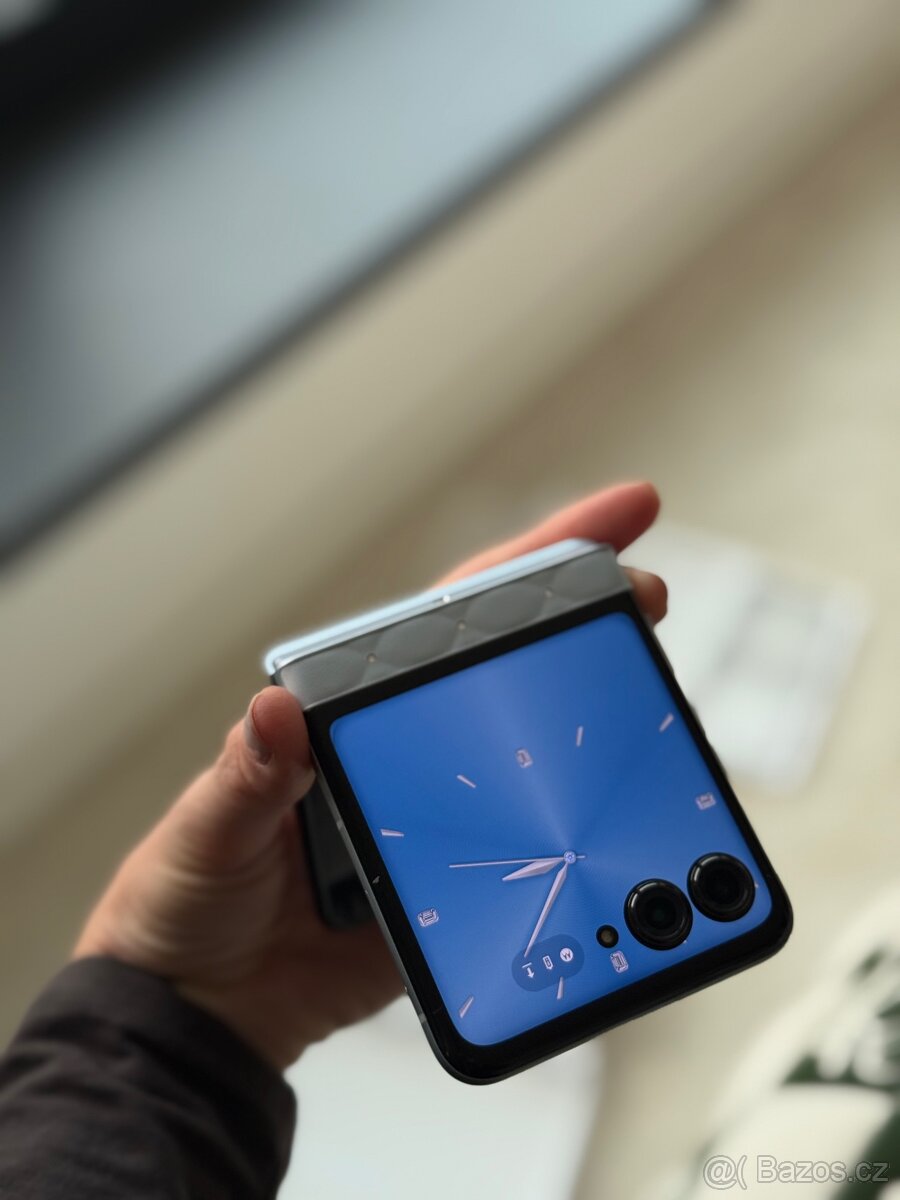 Motorola Razr 60 collections Crystals by Swarovski 8GB/256GB - 11