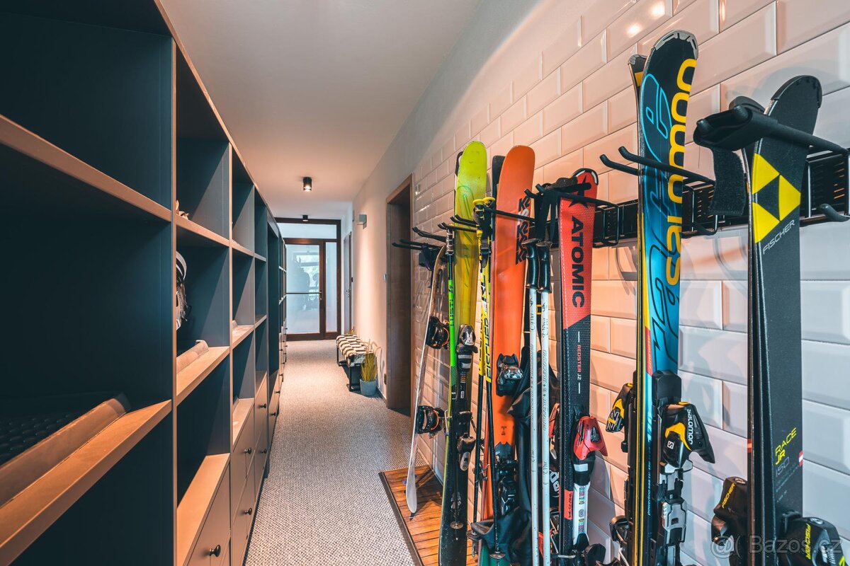 Prodej bytu 6+kk, 157 m2, Alžbětín - 11