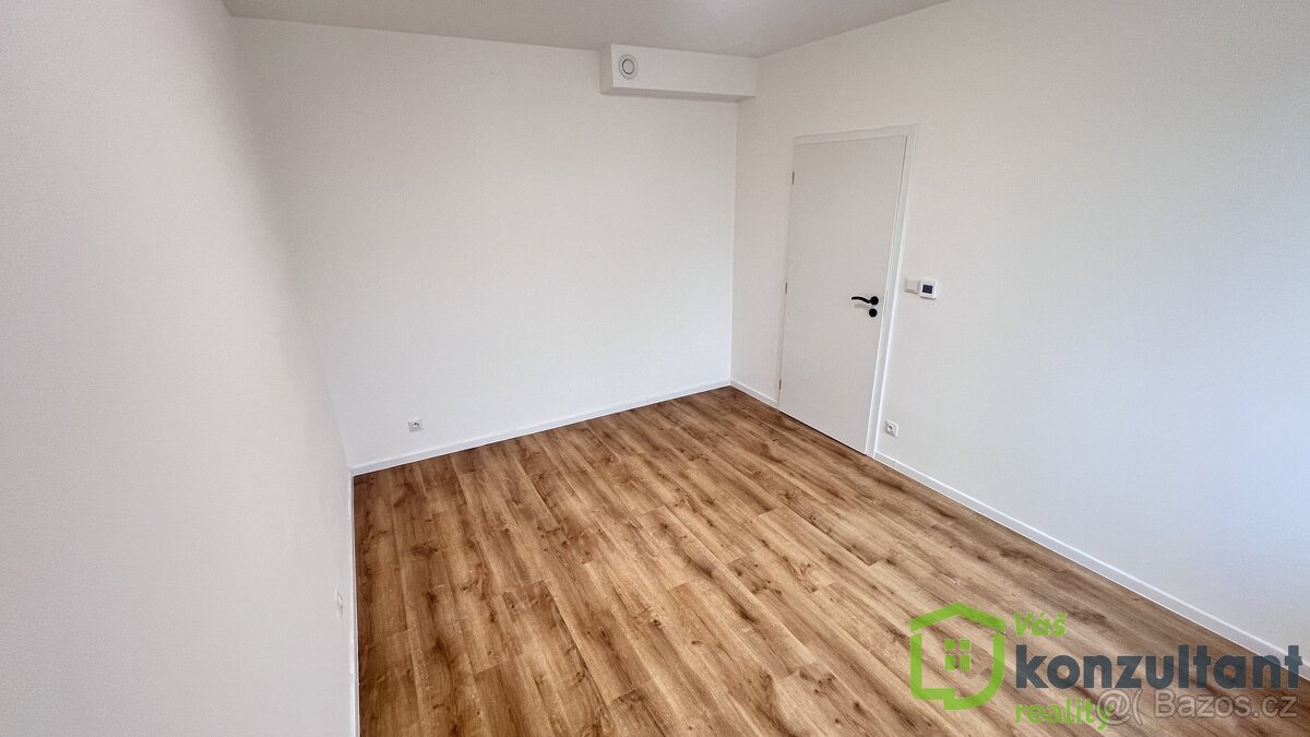 Pronájem bytu 2+kk v Ostravě Mariánských Horách: Váš nový d - 11