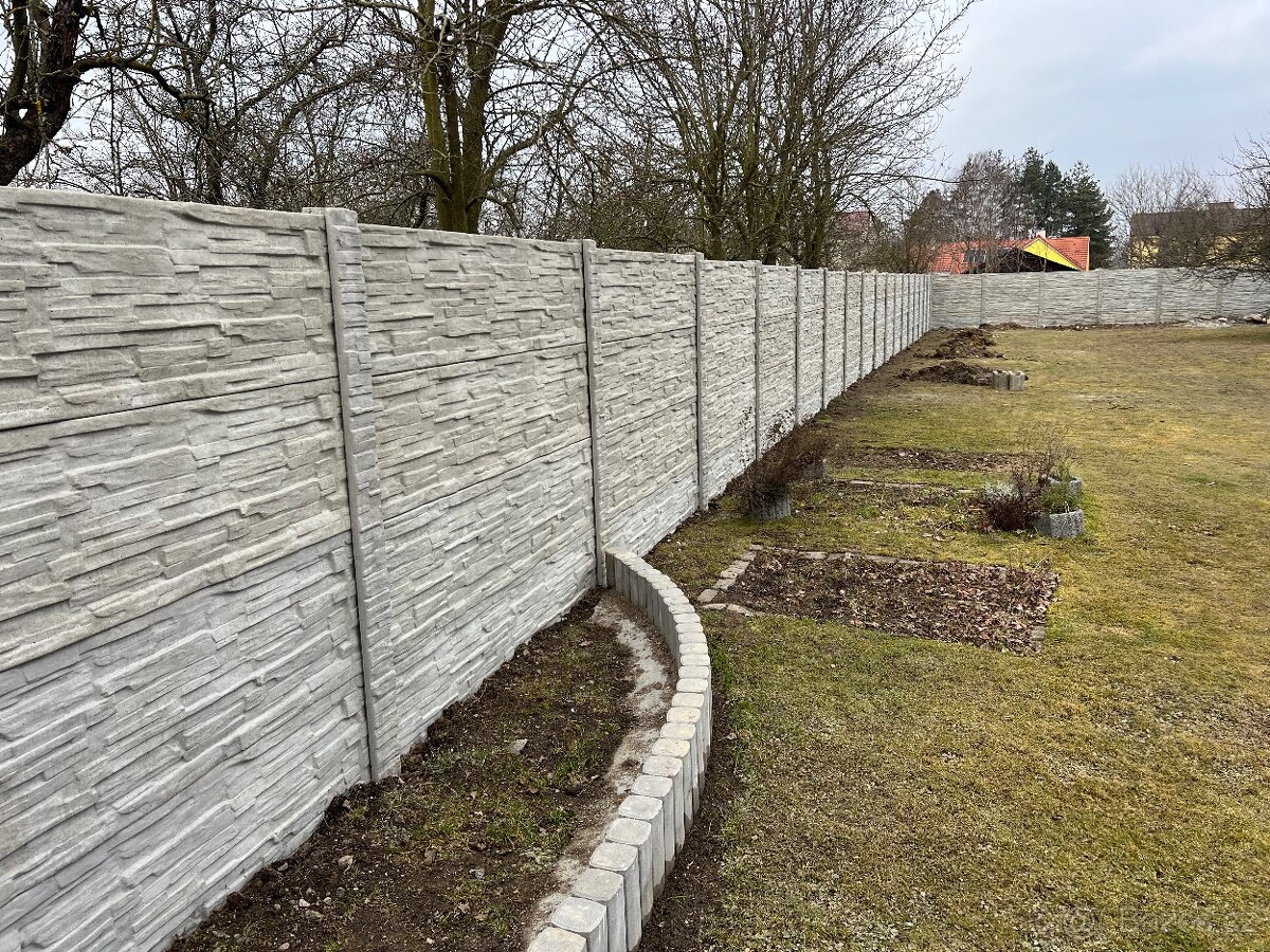 Montáž a prodej betonových a pletivových plotů - 11