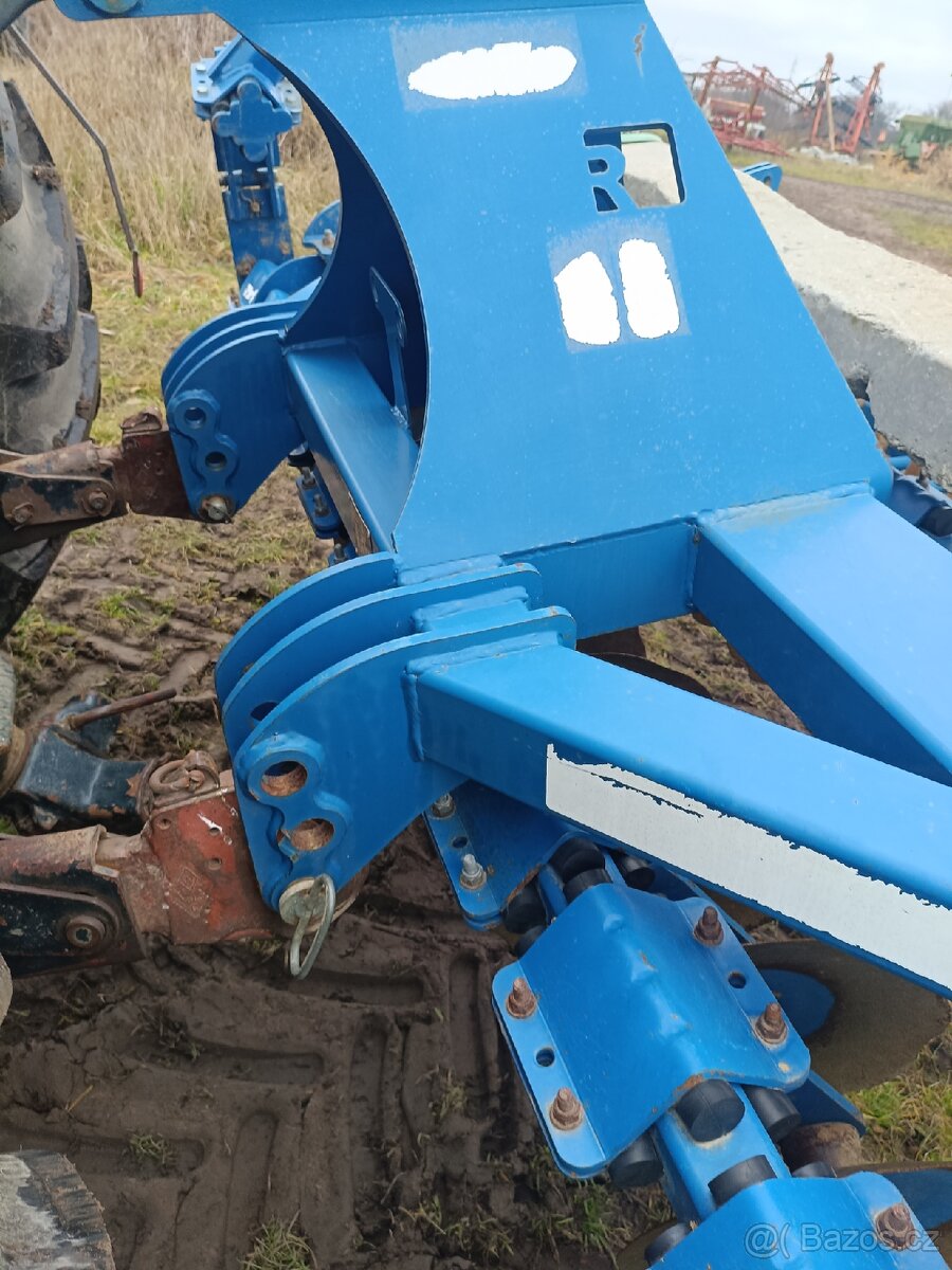 Diskový podmítáč Rolmako 3m - 11