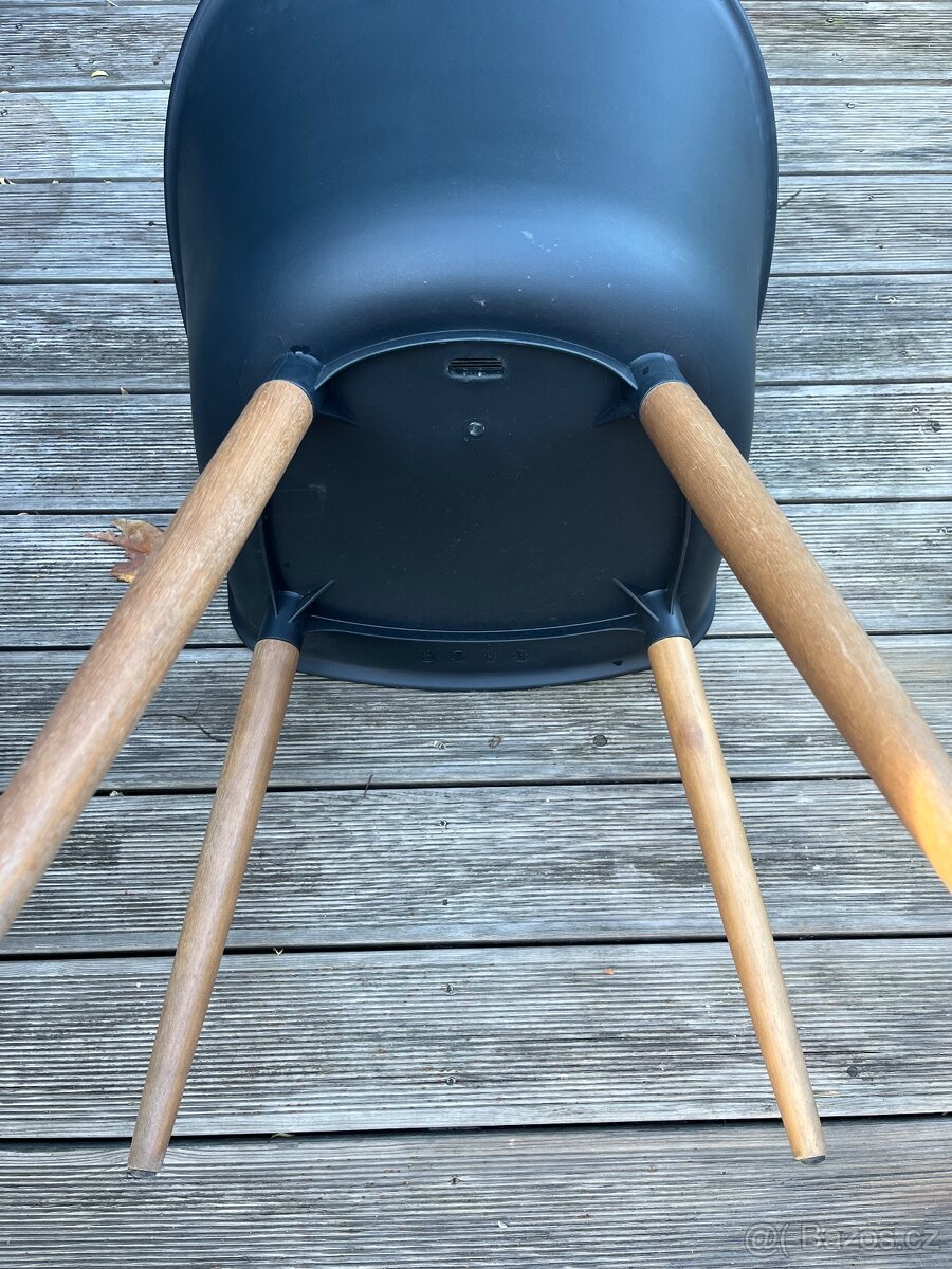 Set zahradního nábytku - 11