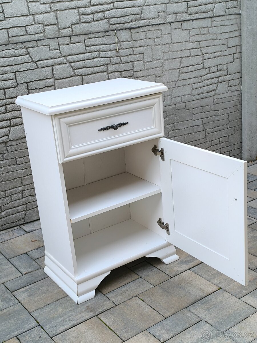 Prodám komodu Kentuki - 11