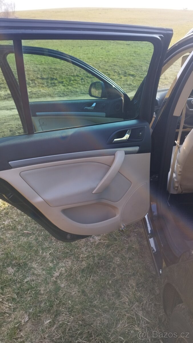 Škoda Octavia 1.6tdi - 11