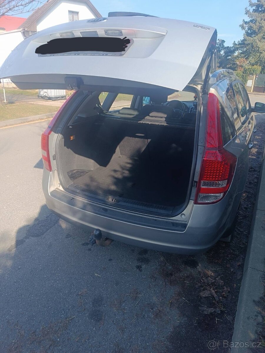 Kia Ceed 2010, 1.6 benzin - 11