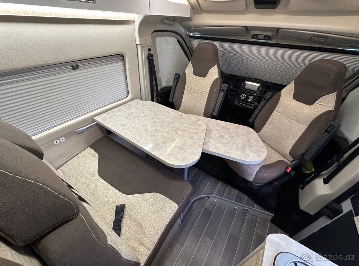 Forster 599 HB Zvedací střecha 2025 - 11