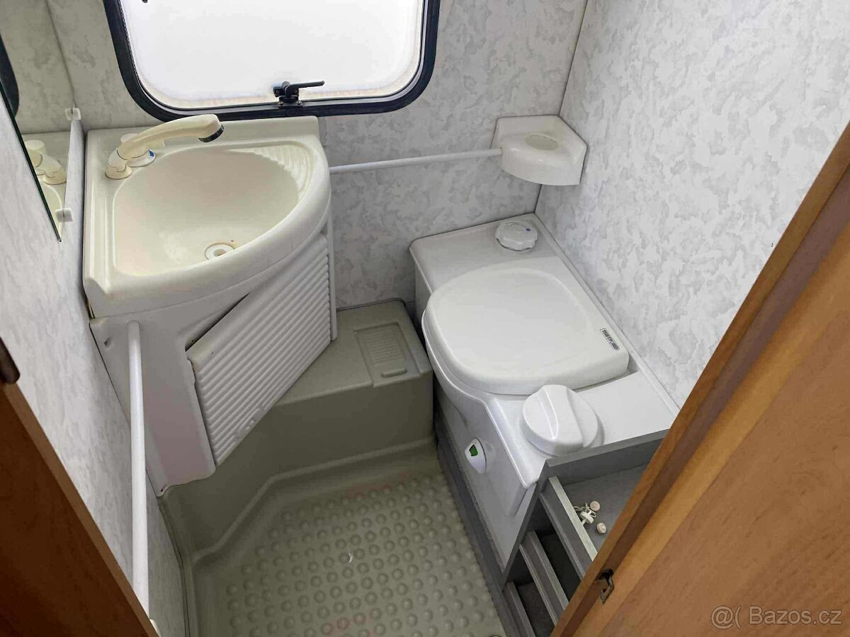 Adria Unica 432 / 100km/h - 11