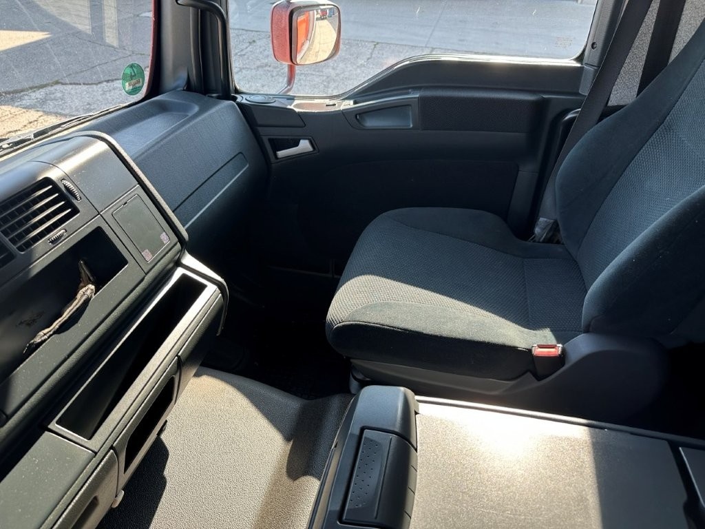 MAN TGM 18.290 se shrnovací plachtou a čelem - 11