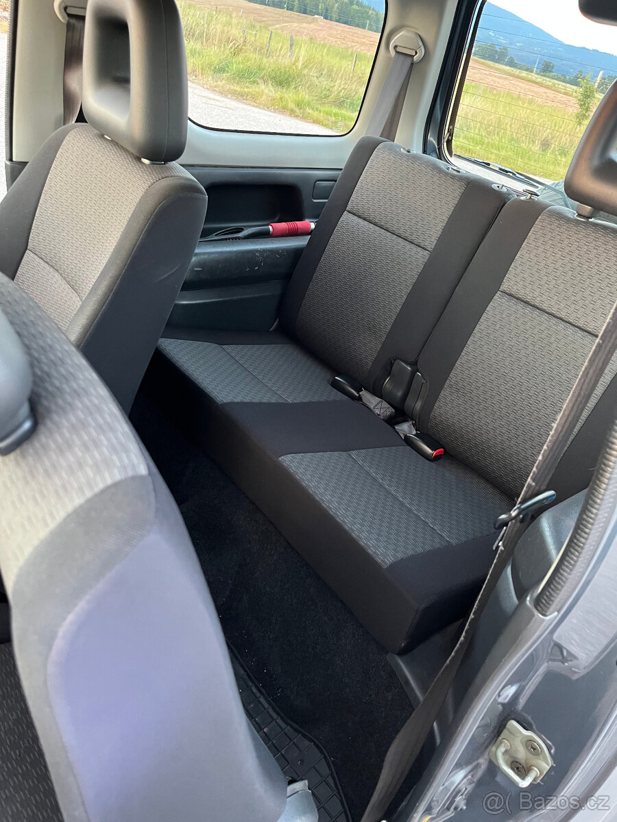 Suzuki Jimny 1.3, 4x4, r.v. 2005 - 11