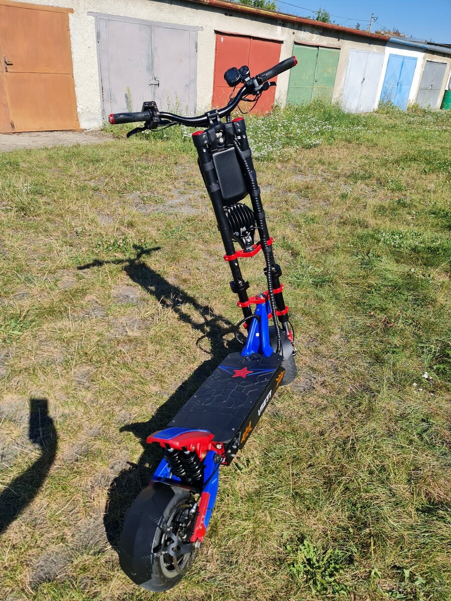 Elektrokoloběžka Vsett 11+ - 11