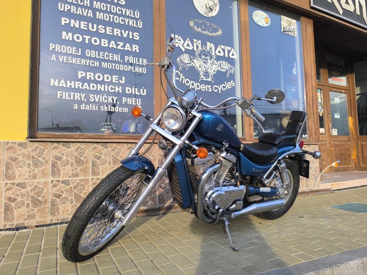 Suzuki VS 750 Intruder VS 800 - 11