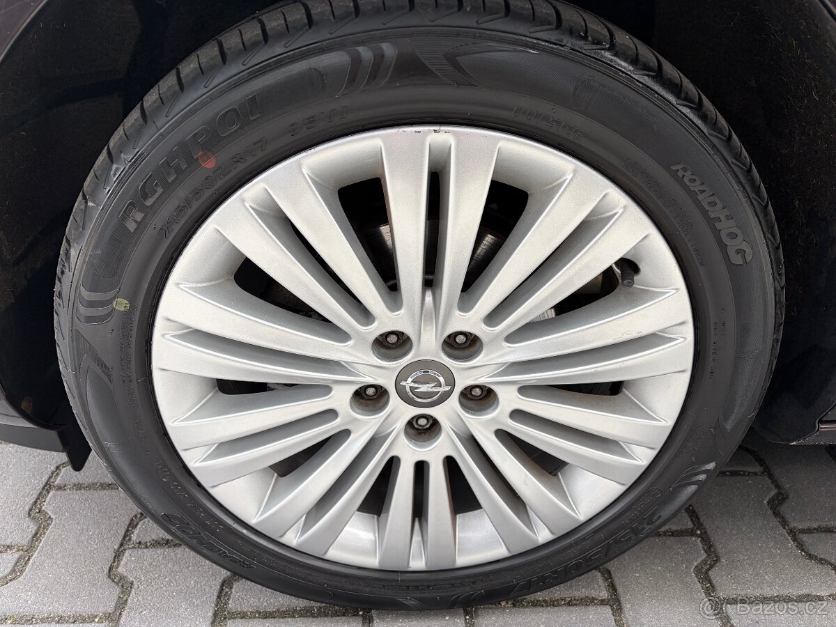 Opel Astra kombi 1,4i 88 kW - 11