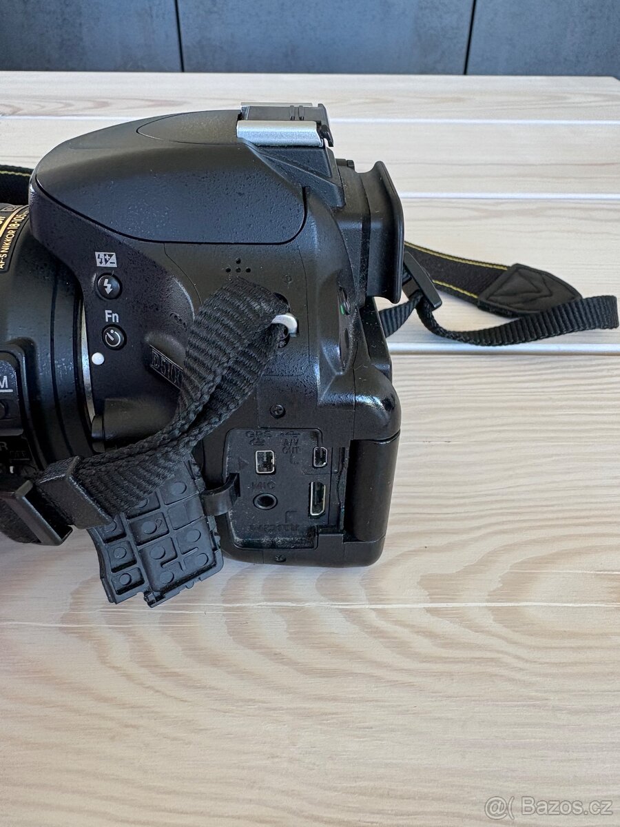 Nikon D5100+ objektiv 18-105mm+ příslušenství - 11