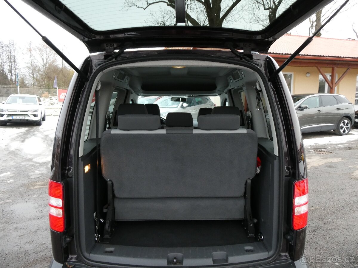 Volkswagen Caddy 1.6TDi 75kW, 7.míst, serviska - 11