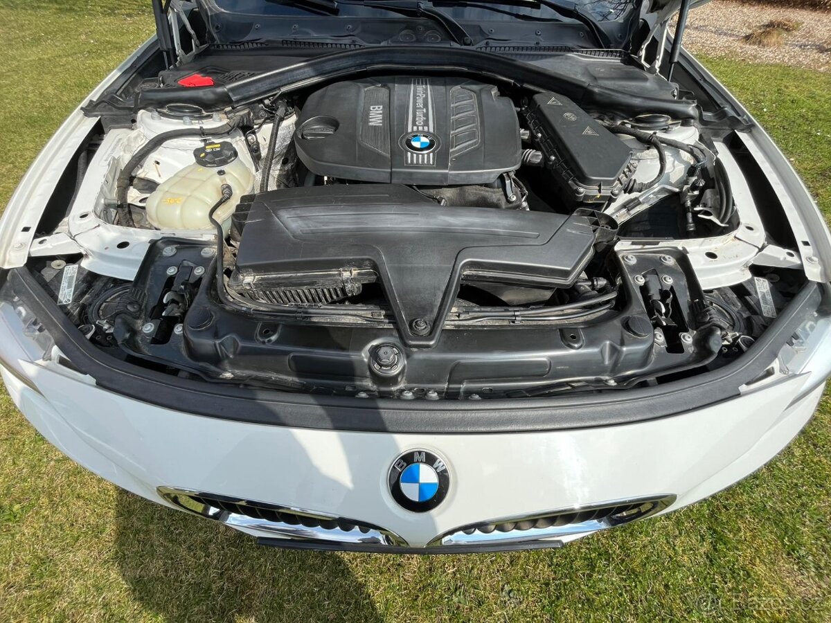BMW Řada 3, 2015 BMW 320d - 11