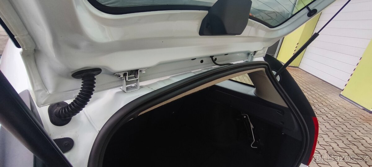 Dacia Logan MCV - 11