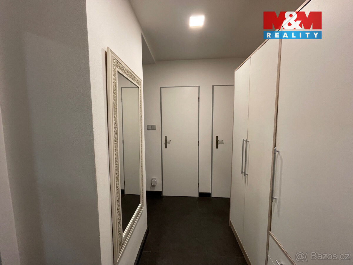 Pronájem bytu 1+1, 38 m², Ostrava, ul. Čs. exilu - 11