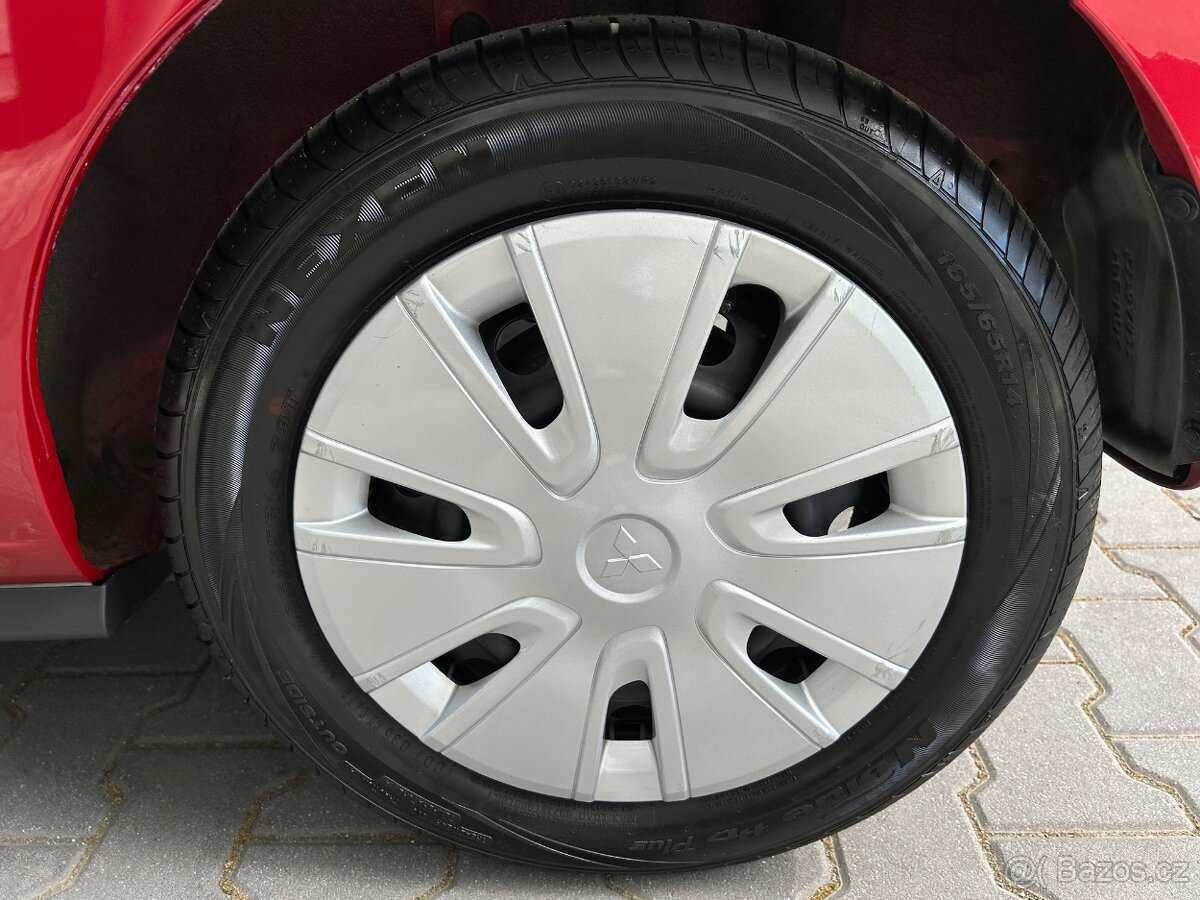 Mitsubishi Space Star 1.0i 66 tis.km,klima,serviska, 1. maj. - 11