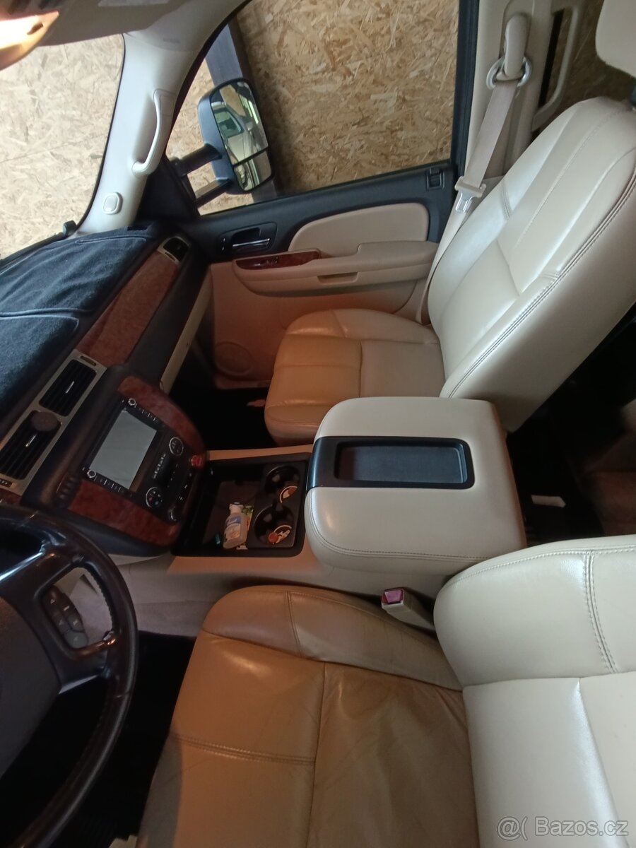 Suburban 2500 6.0l LT - 11