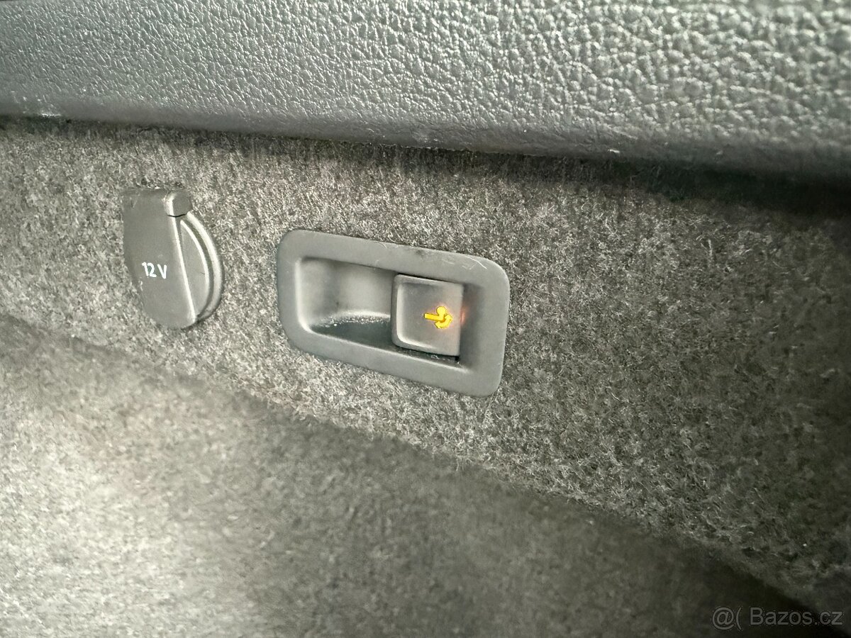 VW Passat B8 Variant 2.0 TDI 110kW DSG - záruka Autodraft - 11