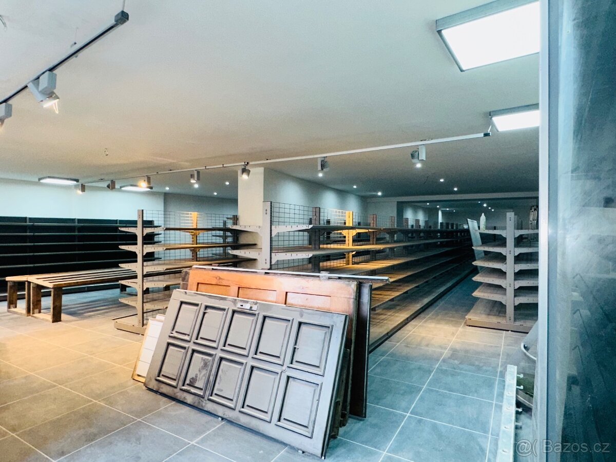 pronajem prostor Lze jej využít jako obchod, restaurance - 11