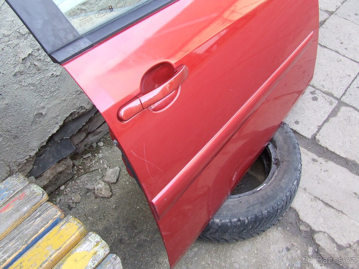 Prodám dveře Ford Fiesta Mk5 - 11