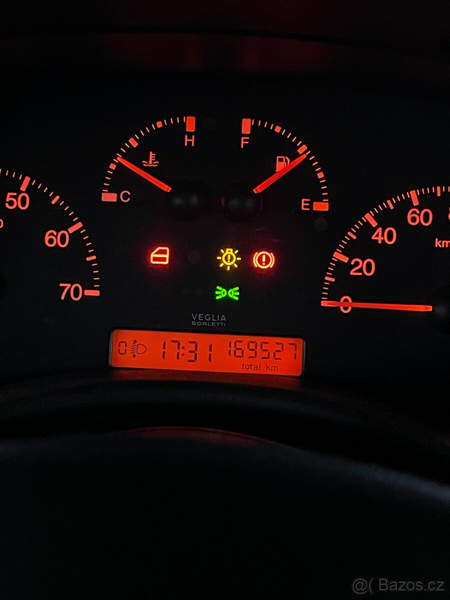 FIAT PUNTO ELX 1.2 8V benzín 2001 - 11