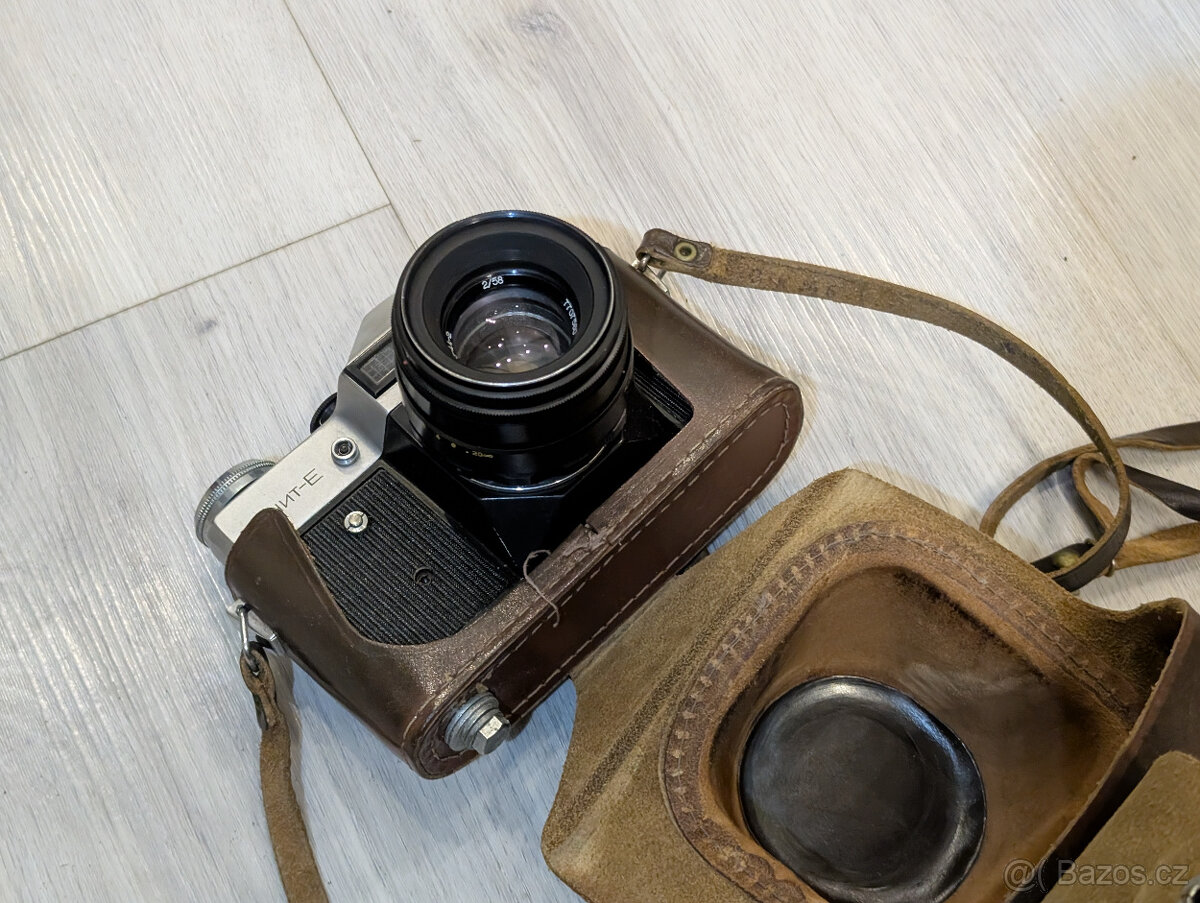 Fotoaparát Zenit-E - 11