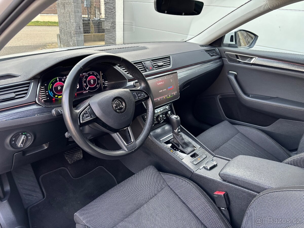 Škoda Superb Style IV - 11