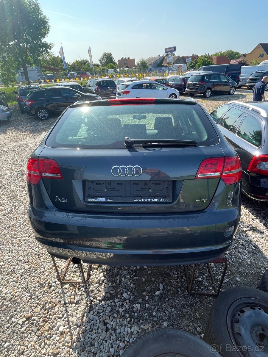 Audi A3...nové v čr, 1.6 Tdi.. naj 111000 km. - 11