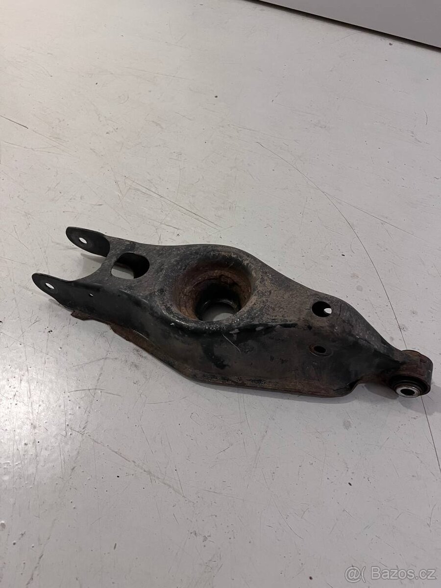 Těhlice, ramena, suport Dodge Challenger Charger 2015+ - 11