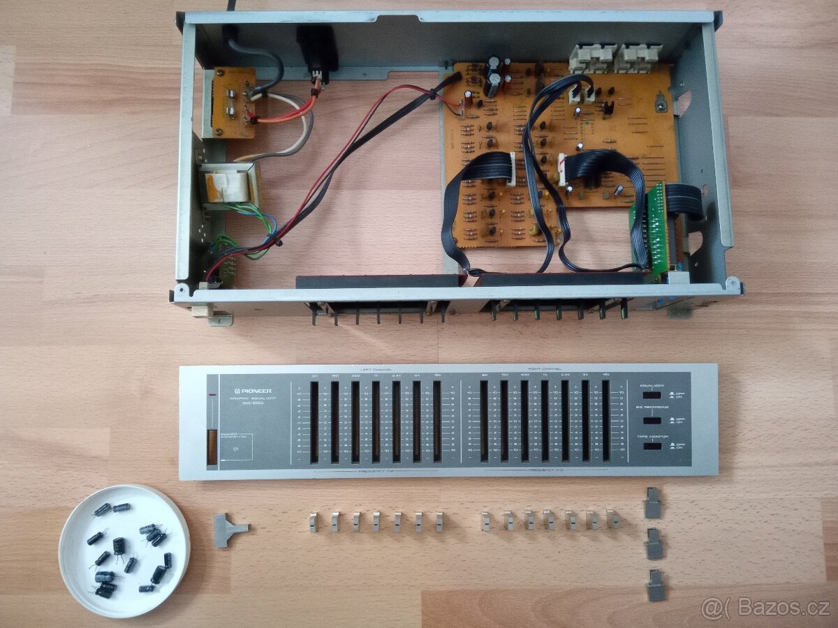 Equalizer Pioneer SG-550 - 11