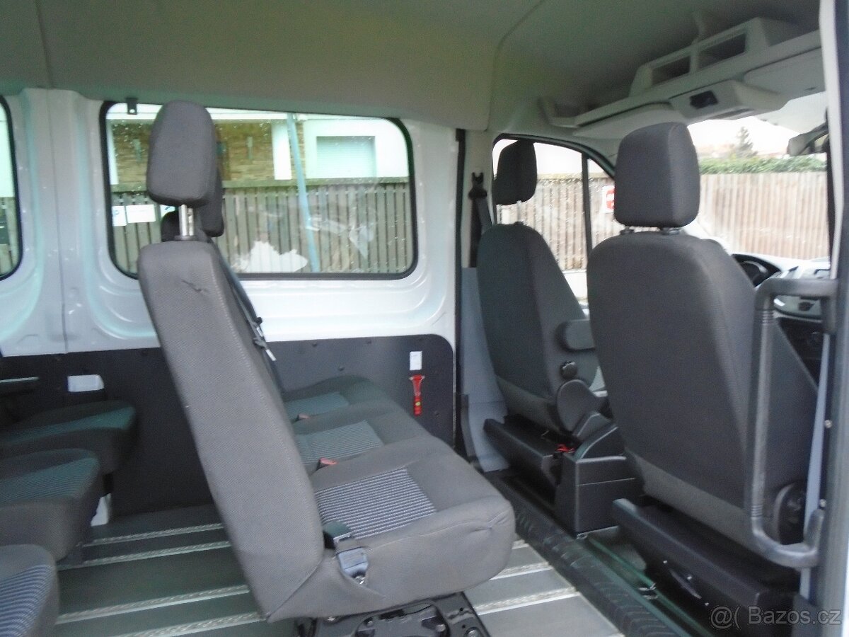 Ford Transit 2.2 TDCi 9 míst BUS, KLIMA - 11