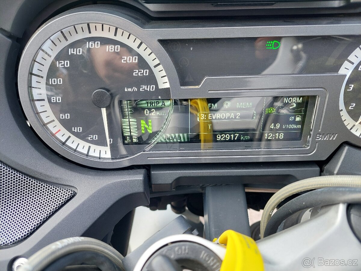 BMW R 1200 RT LC - 11