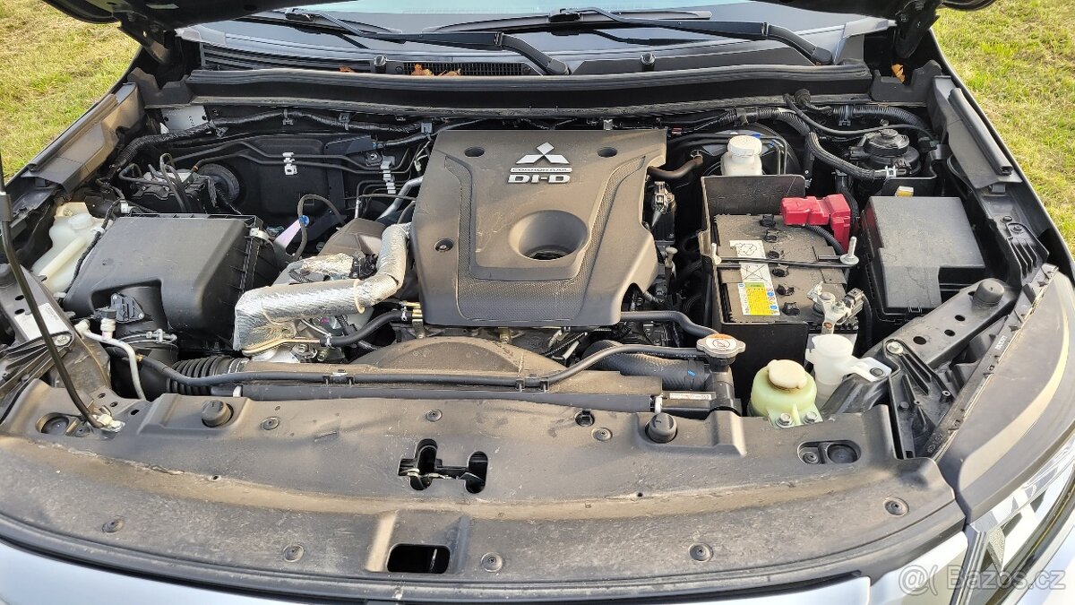 Mitsubishi l200 - 11