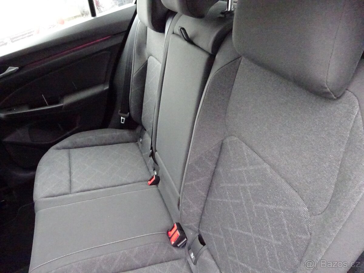 Volkswagen Golf VIII, 1,5 TSI, GARANCE KM - 11