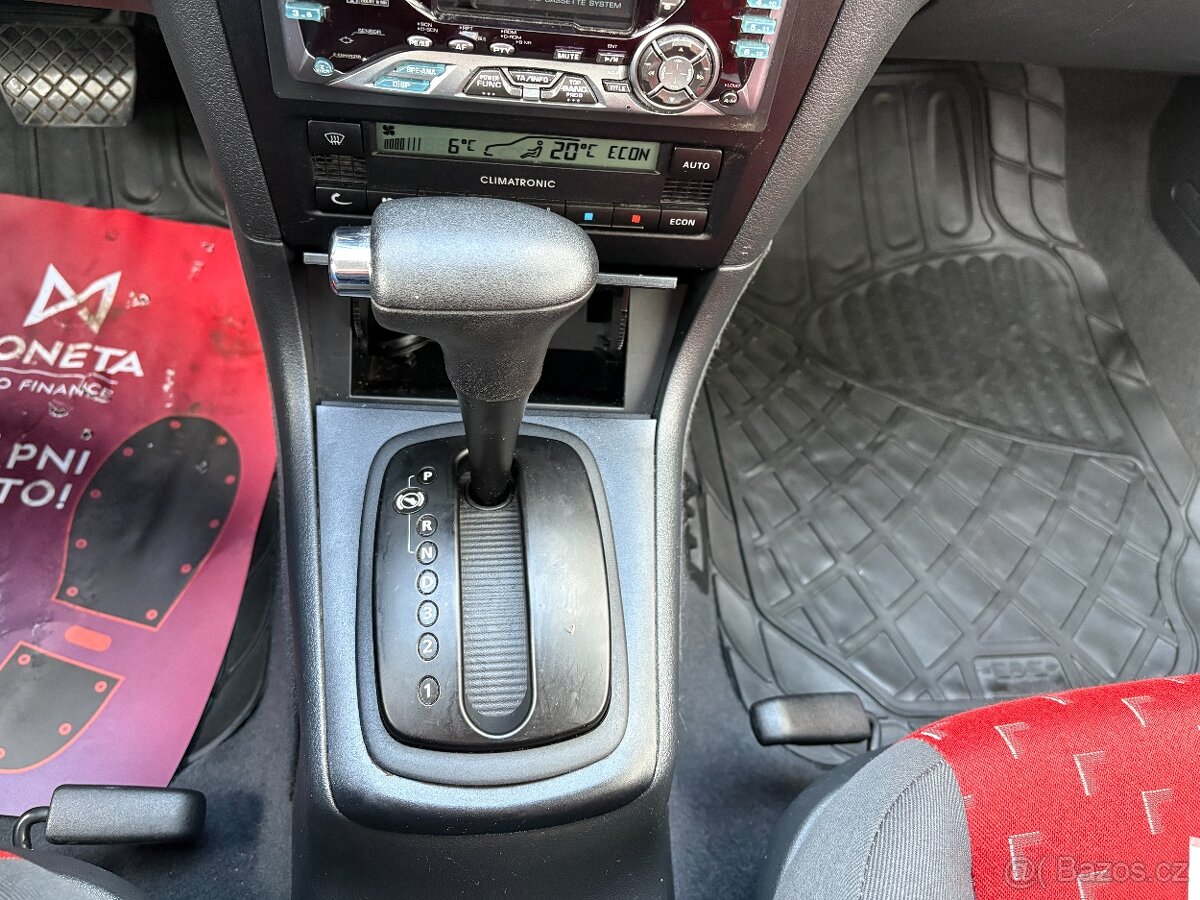 Škoda Octavia 2.0i, 85kW Automat, Klima - 11