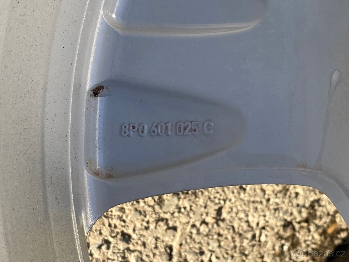 Audi A3 - letní alu 17", Originál S-Line - 11