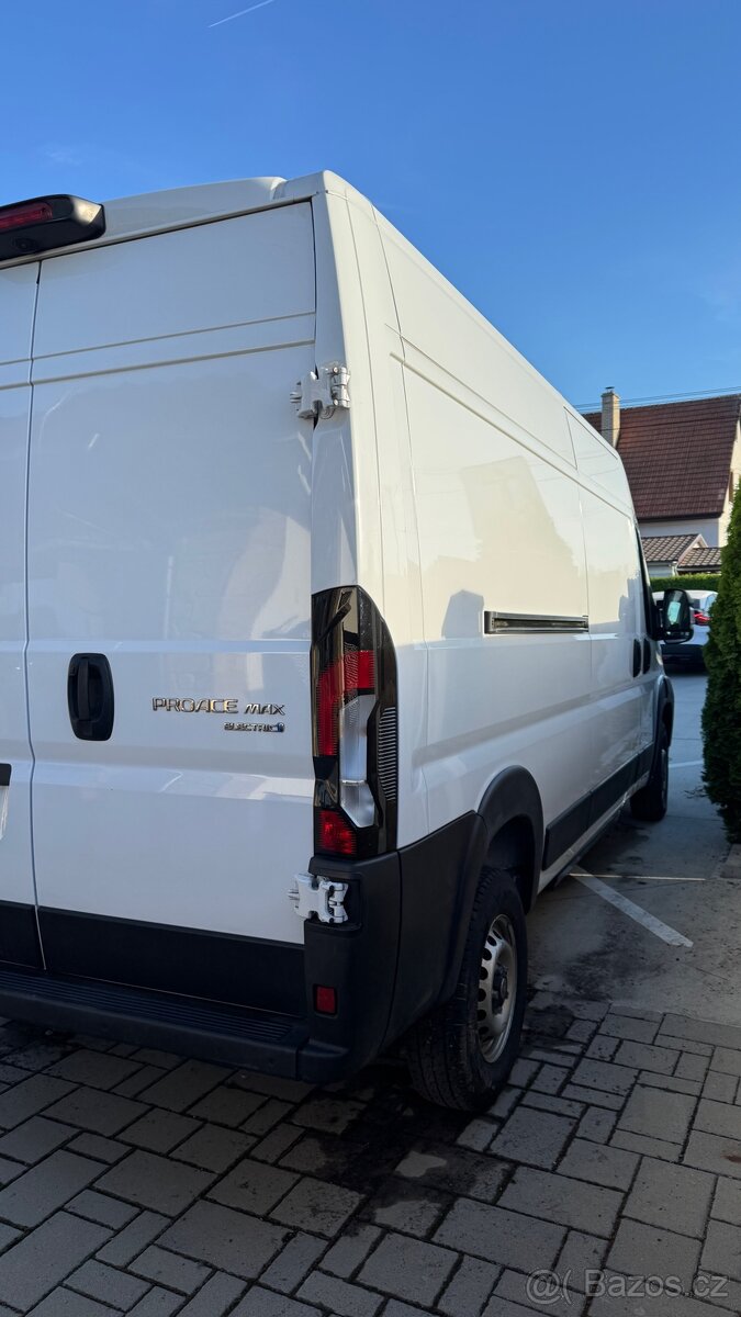 Toyota Proace Max ev electric - 11