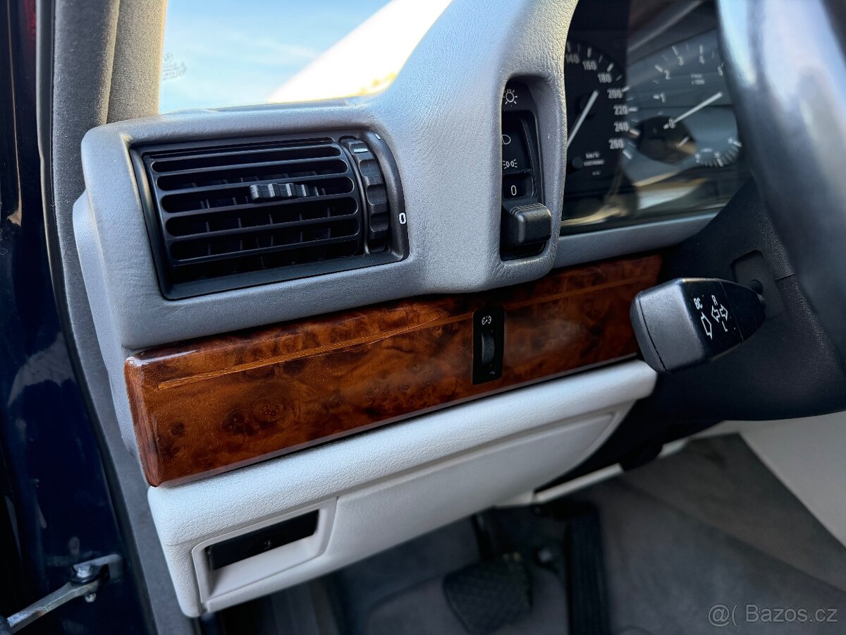 BMW 740iL E32 - 11