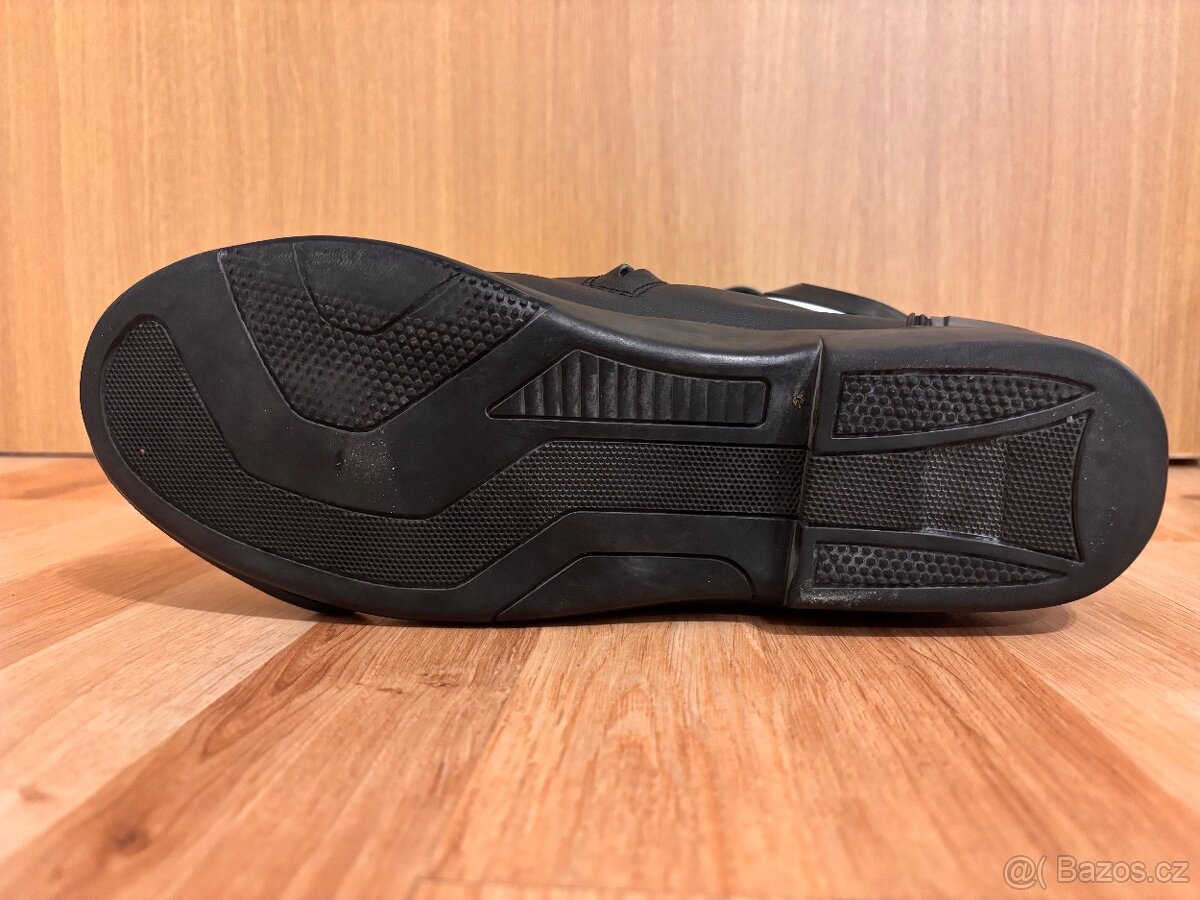 Forma Freccia 46 - 11