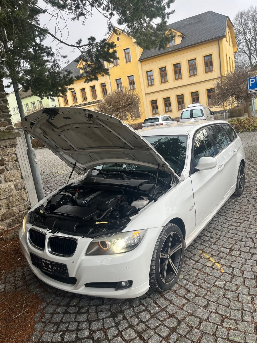 BMW e91 2.0d 135kw - 11