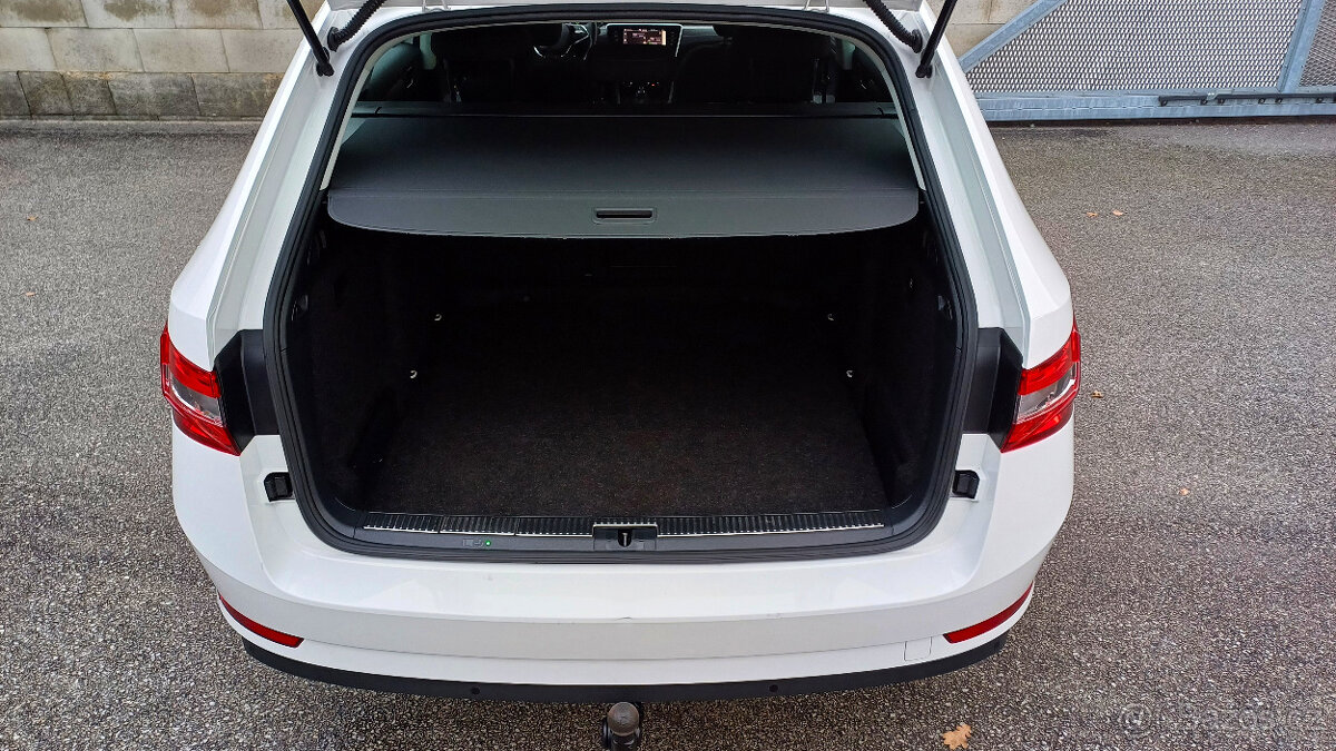 Superb combi 2.0TDI 110kW-TZ-nízké KM-1.maj-koupČR-NEHAV-DPH - 11