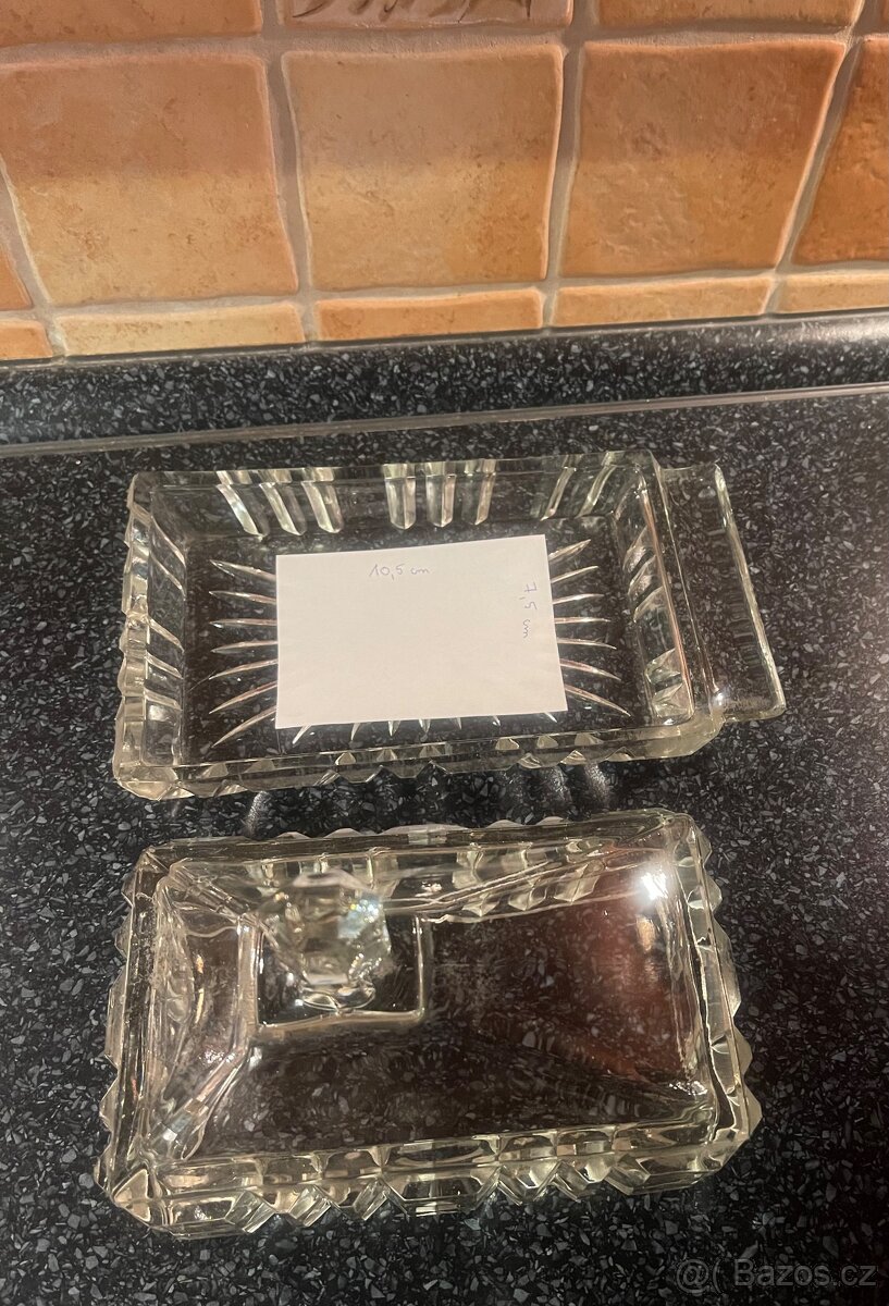 Starožitná skleněná dóza na máslo nebo dortík kremrolky atd. - 11