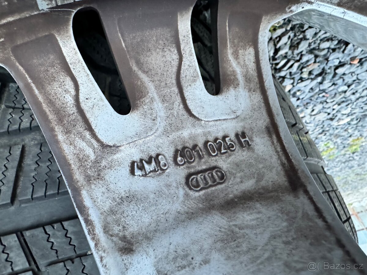 originál sada audi q8 sq8 4m8 r21 4M8601025H - 11