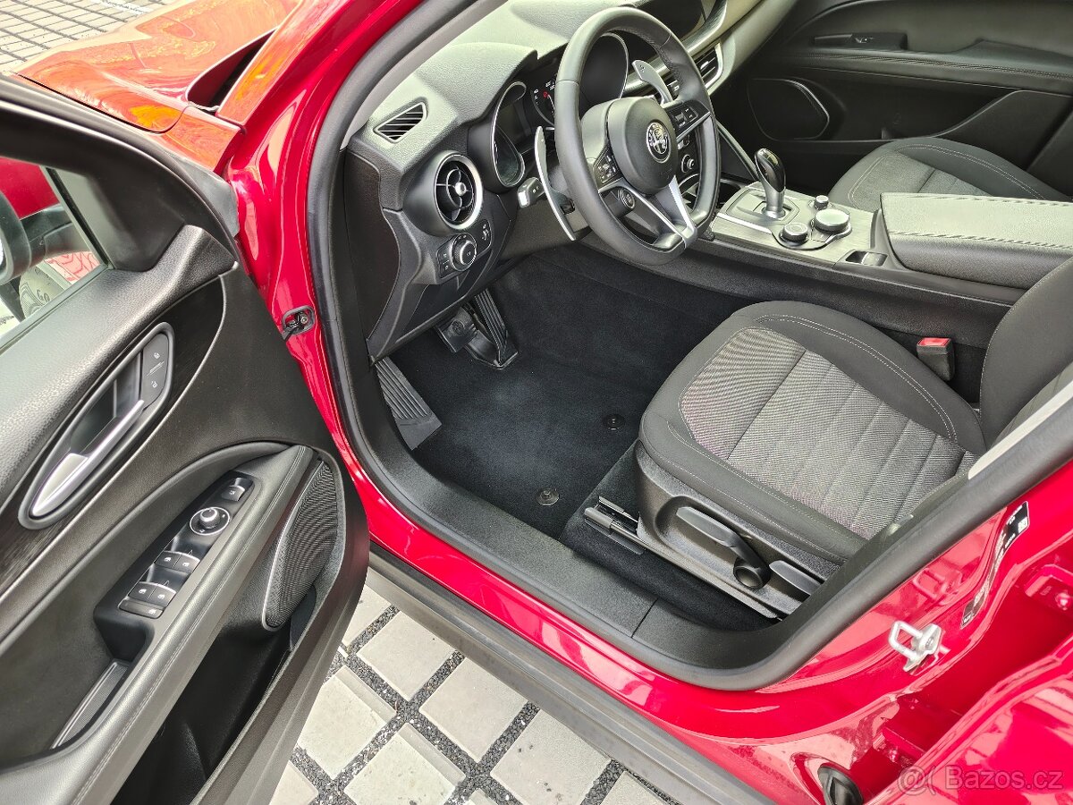 Alfa Romeo Stelvio 2.2 JTDM 140kW - 11