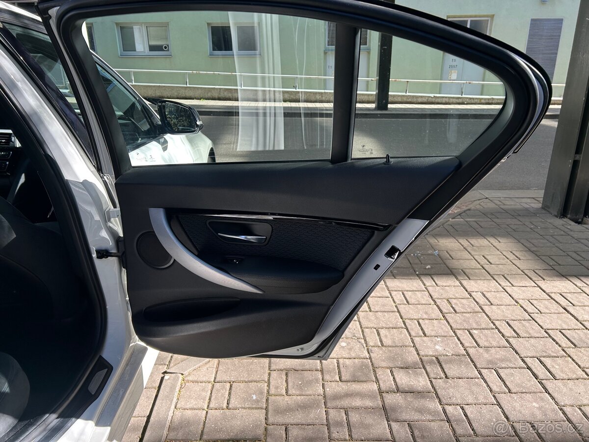 BMW 320D XDrive 2016 - 11