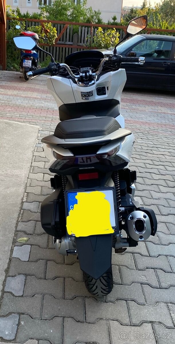 Skútry Honda PCX 125 2 kusy - 11